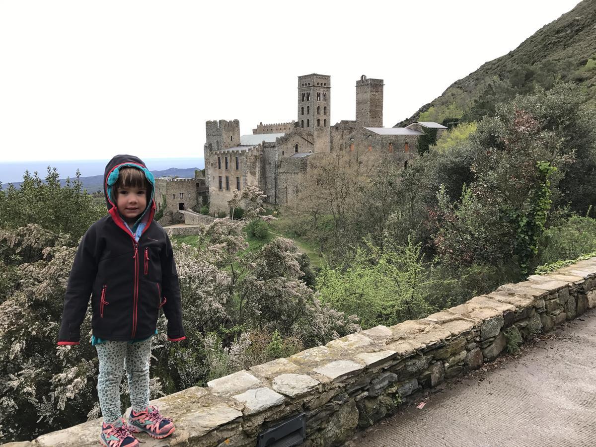 Alberg Costa Brava Llança Eksteriør bilde